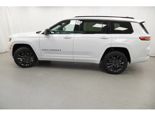 Nuevos JEEP GRAND CHEROKEE L à Estados chez autogozo