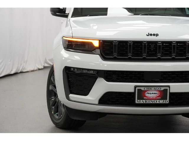 Nuevos JEEP GRAND CHEROKEE L à Estados chez autogozo