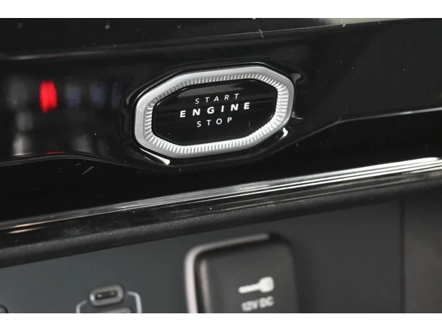 Nuevos JEEP GRAND CHEROKEE L à Estados chez autogozo
