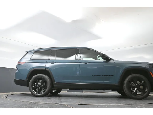 Nuevos JEEP GRAND CHEROKEE L à Estados chez autogozo