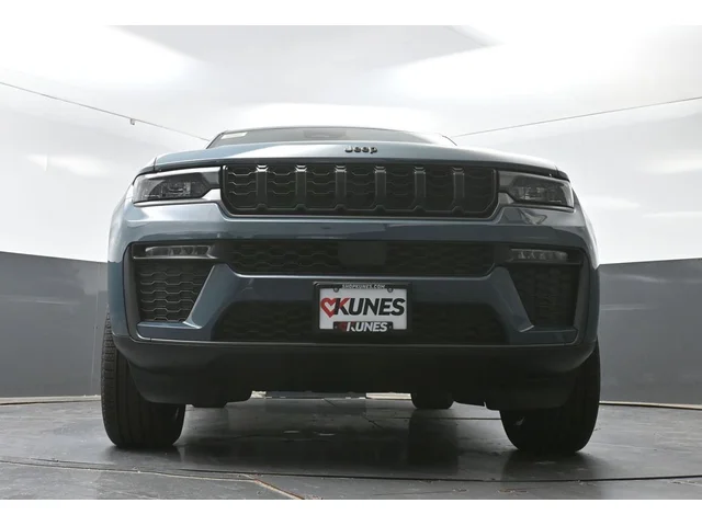 Nuevos JEEP GRAND CHEROKEE L à Estados chez autogozo