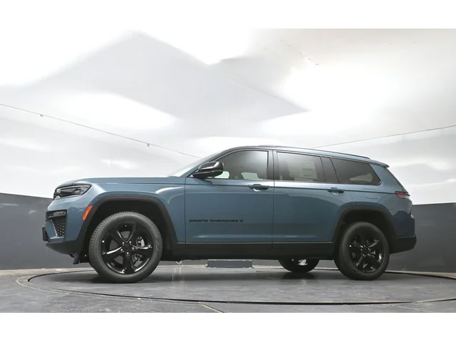 Nuevos JEEP GRAND CHEROKEE L à Estados chez autogozo