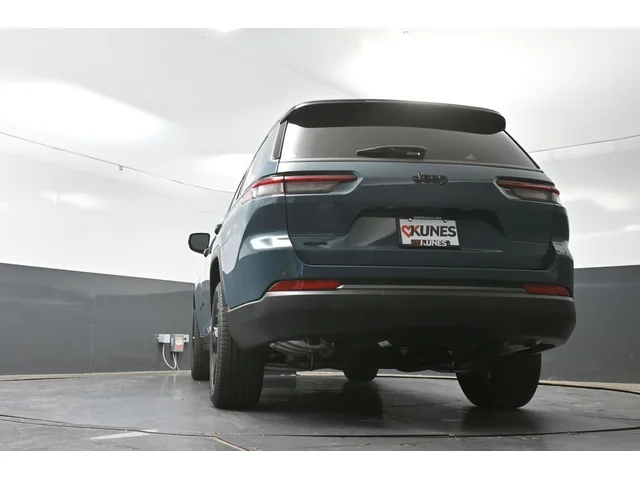 Nuevos JEEP GRAND CHEROKEE L à Estados chez autogozo