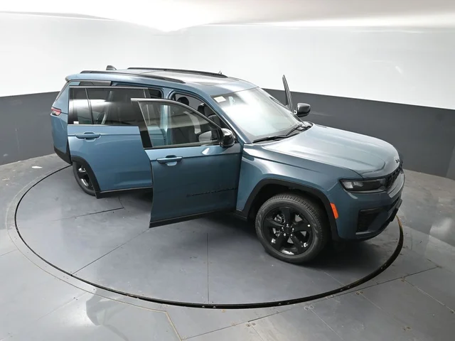 Nuevos JEEP GRAND CHEROKEE L à Estados chez autogozo