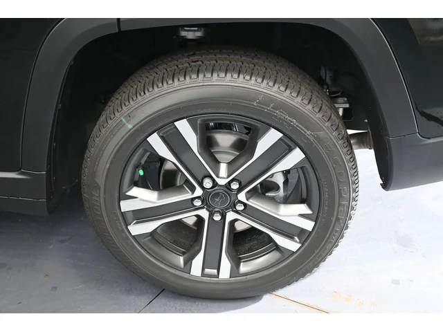 Nuevos JEEP GRAND CHEROKEE L à Estados chez autogozo