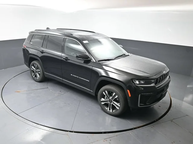 Nuevos JEEP GRAND CHEROKEE L à Estados chez autogozo