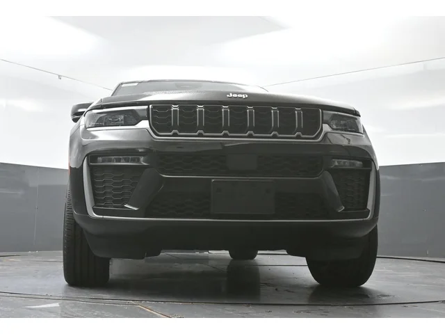 Nuevos JEEP GRAND CHEROKEE L à Estados chez autogozo