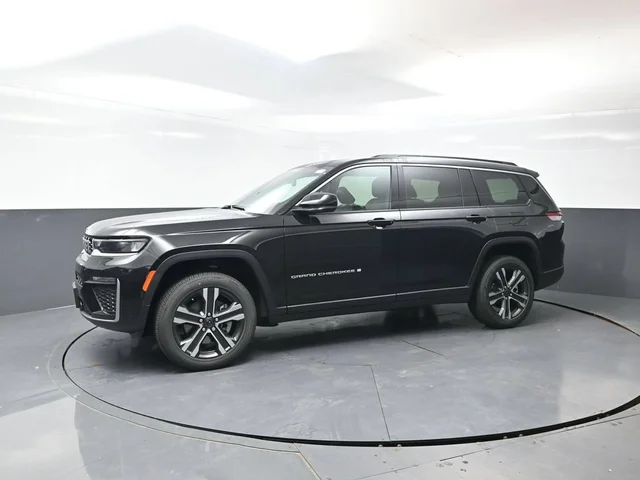 Nuevos JEEP GRAND CHEROKEE L à Estados chez autogozo