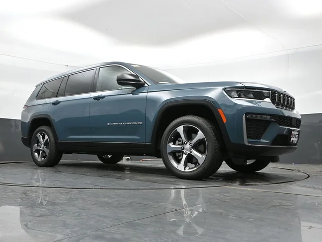 Nuevos JEEP GRAND CHEROKEE L à Estados chez autogozo