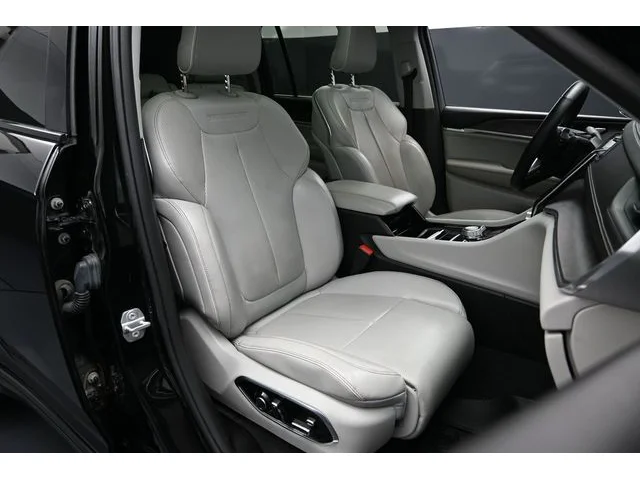 SEMINUEVOS JEEP Grand Cherokee L a Estados en autogozo