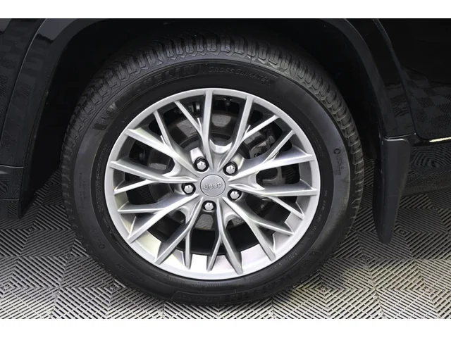 SEMINUEVOS JEEP Grand Cherokee L a Estados en autogozo