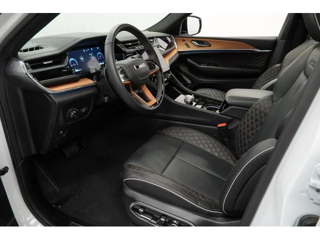 SEMINUEVOS JEEP Grand Cherokee L a Estados en autogozo