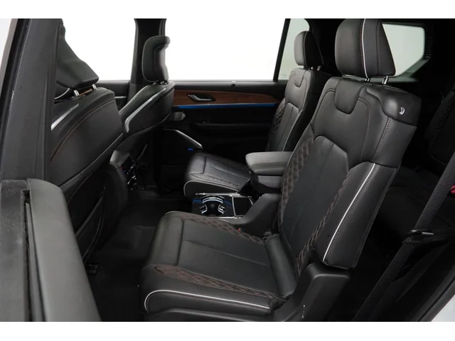 SEMINUEVOS JEEP Grand Cherokee L a Estados en autogozo