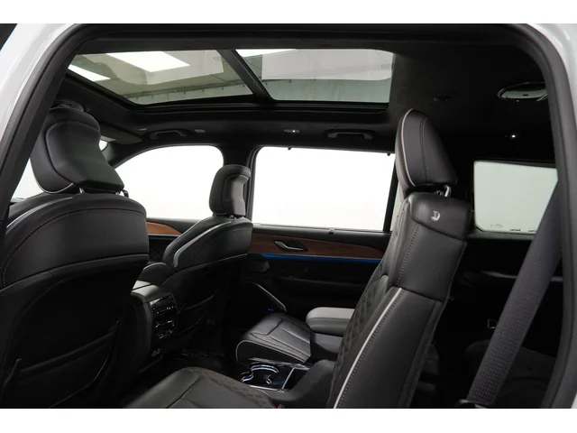SEMINUEVOS JEEP Grand Cherokee L a Estados en autogozo