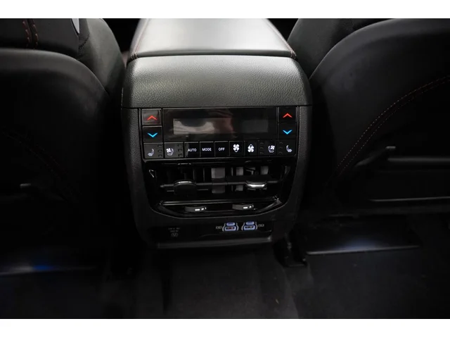 SEMINUEVOS JEEP Grand Cherokee L a Estados en autogozo