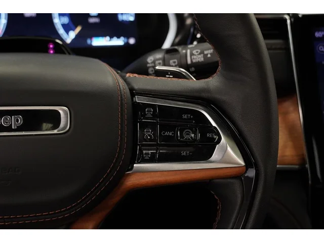 SEMINUEVOS JEEP Grand Cherokee L a Estados en autogozo