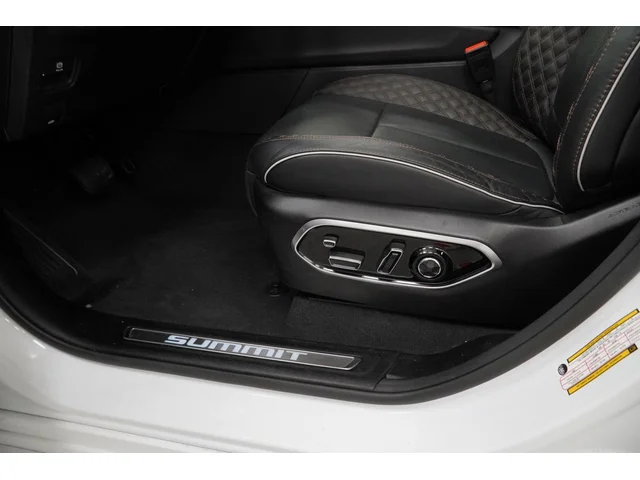 SEMINUEVOS JEEP Grand Cherokee L a Estados en autogozo