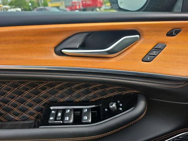 SEMINUEVOS JEEP Grand Cherokee L a Estados en autogozo
