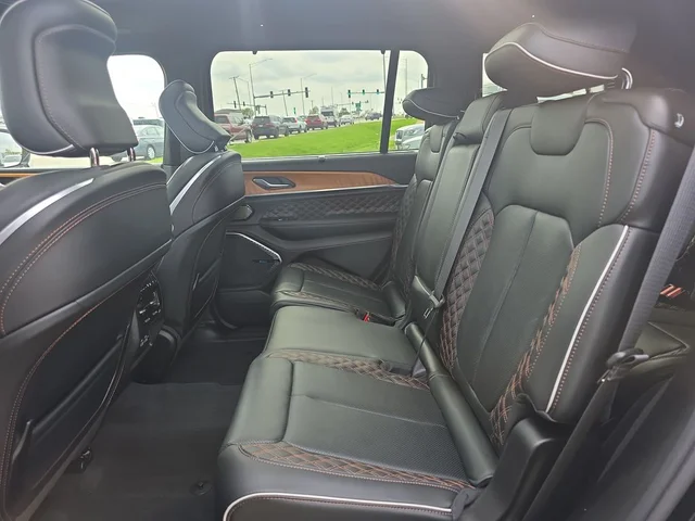 SEMINUEVOS JEEP Grand Cherokee L a Estados en autogozo