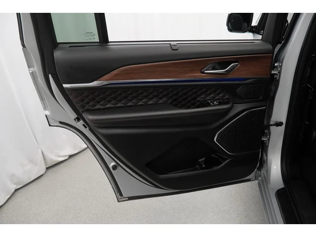 SEMINUEVOS JEEP Grand Cherokee L a Estados en autogozo