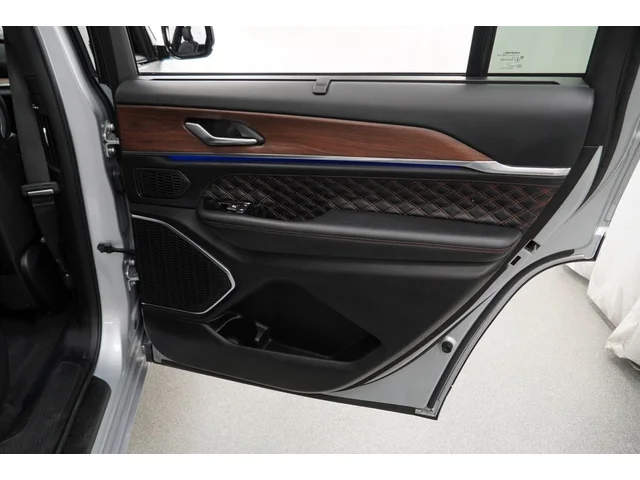 SEMINUEVOS JEEP Grand Cherokee L a Estados en autogozo