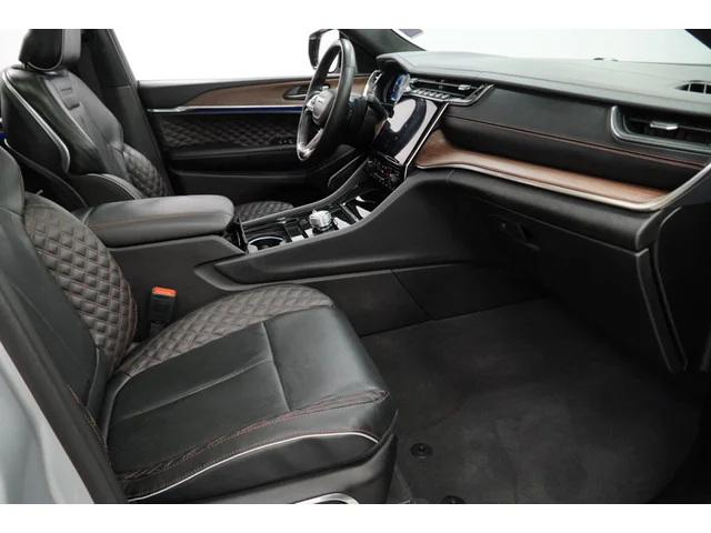 SEMINUEVOS JEEP Grand Cherokee L a Estados en autogozo