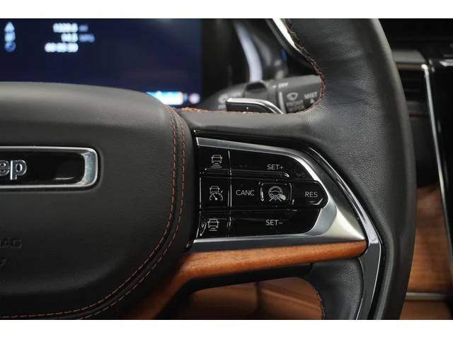 SEMINUEVOS JEEP Grand Cherokee L a Estados en autogozo