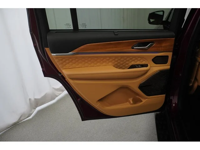 SEMINUEVOS JEEP Grand Cherokee L a Estados en autogozo