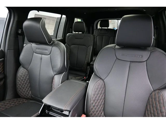 Nuevos JEEP GRAND CHEROKEE L à Estados chez autogozo