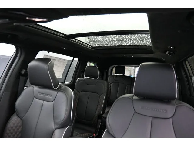 Nuevos JEEP GRAND CHEROKEE L à Estados chez autogozo