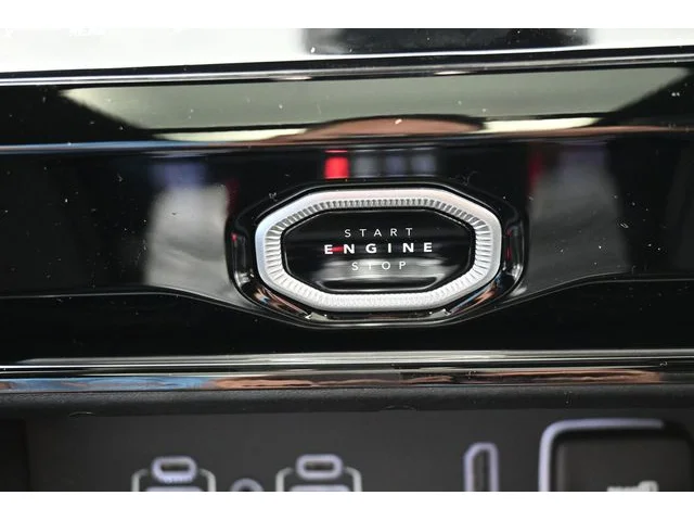 Nuevos JEEP GRAND CHEROKEE L à Estados chez autogozo