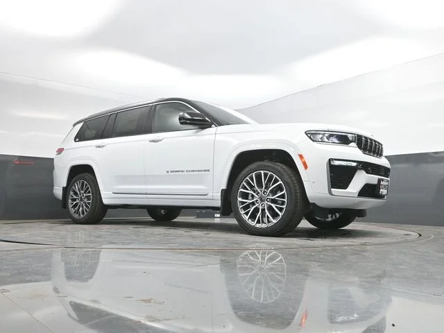 Nuevos JEEP GRAND CHEROKEE L à Estados chez autogozo