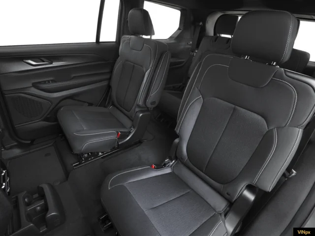 Nuevos JEEP GRAND CHEROKEE L à Estados chez autogozo