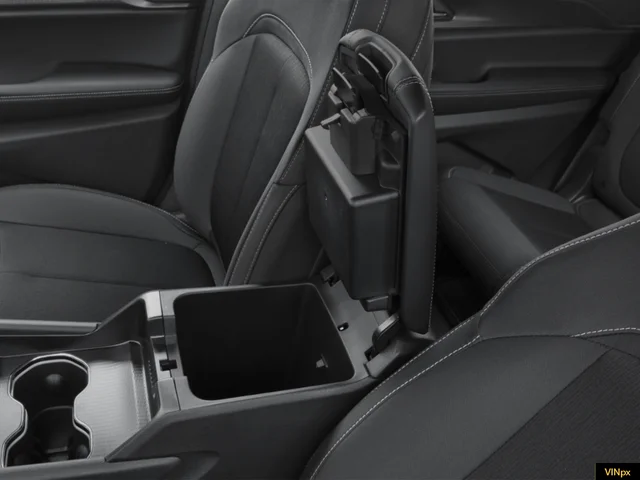 Nuevos JEEP GRAND CHEROKEE L à Estados chez autogozo