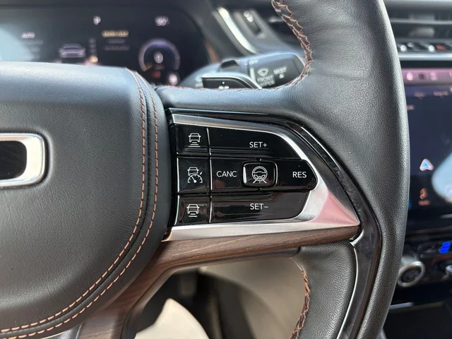 SEMINUEVOS JEEP Grand Cherokee L a Estados en autogozo