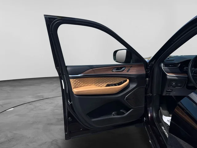 SEMINUEVOS JEEP Grand Cherokee L a Estados en autogozo