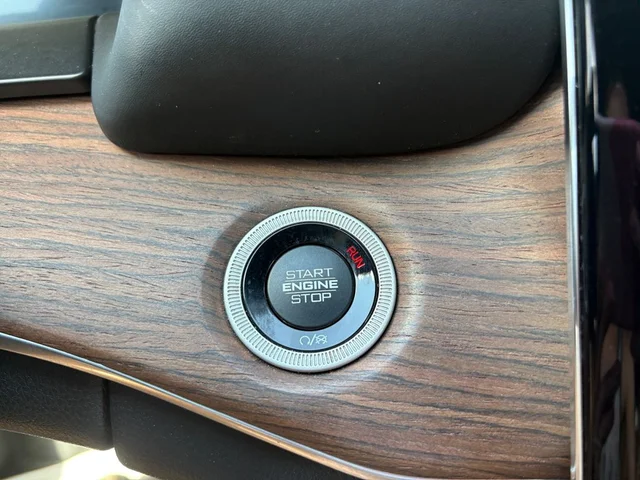 SEMINUEVOS JEEP Grand Cherokee L a Estados en autogozo