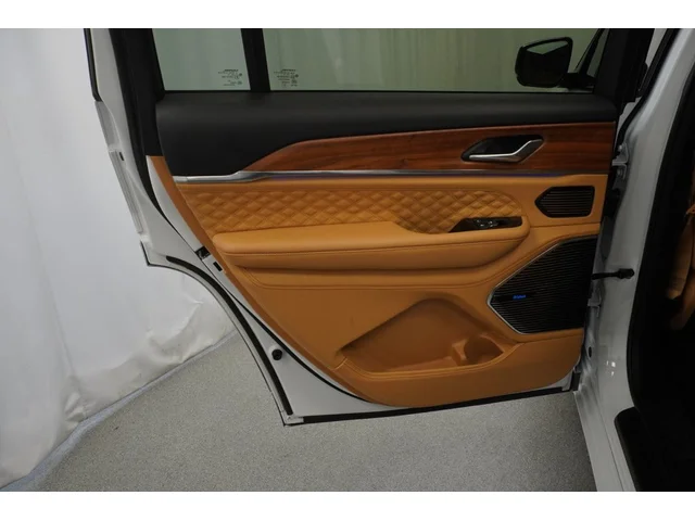SEMINUEVOS JEEP Grand Cherokee L a Estados en autogozo