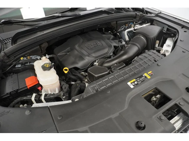 SEMINUEVOS JEEP Grand Cherokee L a Estados en autogozo