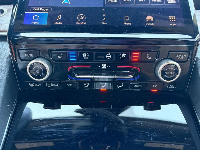 SEMINUEVOS JEEP Grand Cherokee L a Estados en autogozo