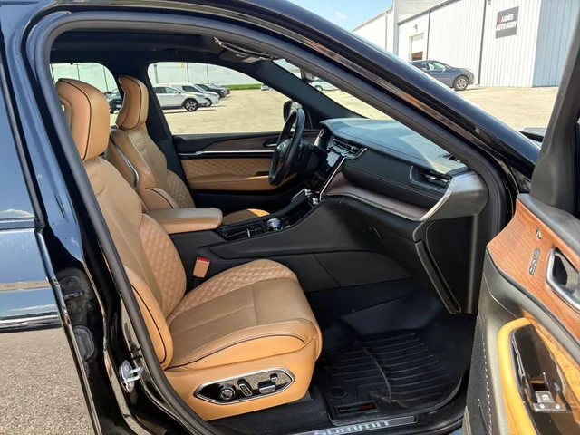 SEMINUEVOS JEEP Grand Cherokee L a Estados en autogozo
