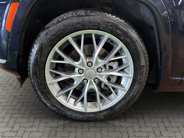 SEMINUEVOS JEEP Grand Cherokee L a Estados en autogozo