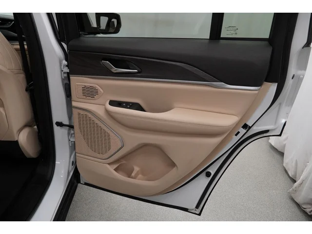 SEMINUEVOS JEEP Grand Cherokee a Estados en autogozo