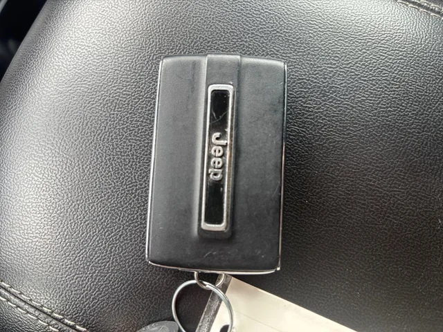 SEMINUEVOS JEEP Grand Cherokee a Estados en autogozo