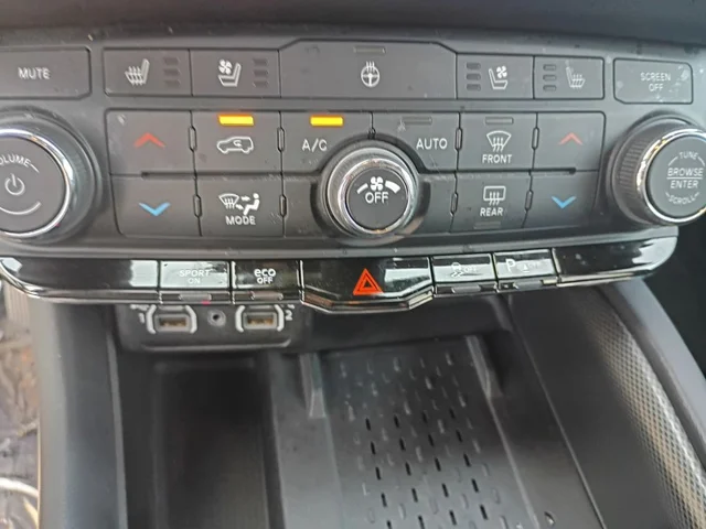 SEMINUEVOS DODGE Durango a Estados en autogozo