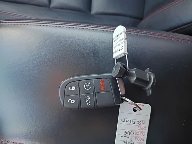 SEMINUEVOS DODGE Durango a Estados en autogozo