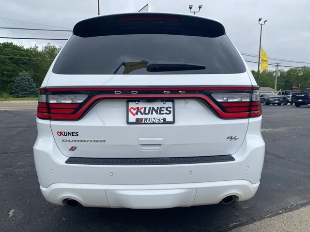 SEMINUEVOS DODGE Durango a Estados en autogozo