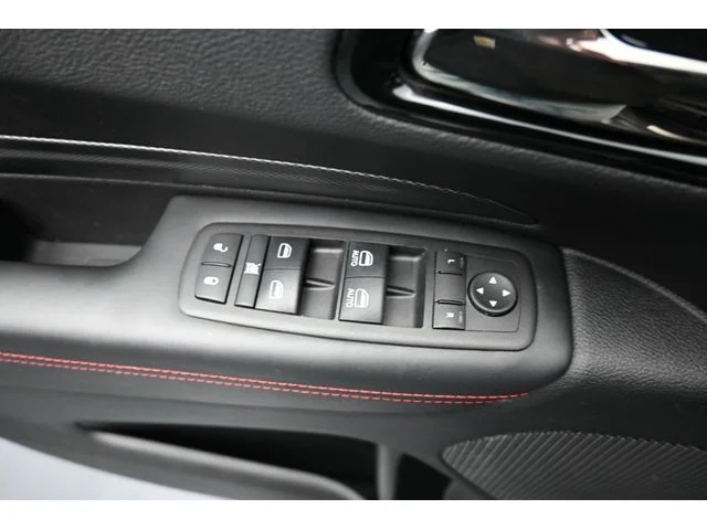 SEMINUEVOS DODGE Durango a Estados en autogozo