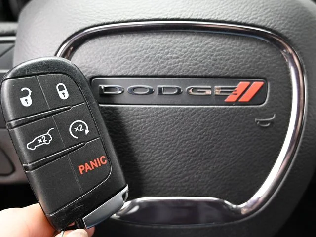 SEMINUEVOS DODGE Durango a Estados en autogozo