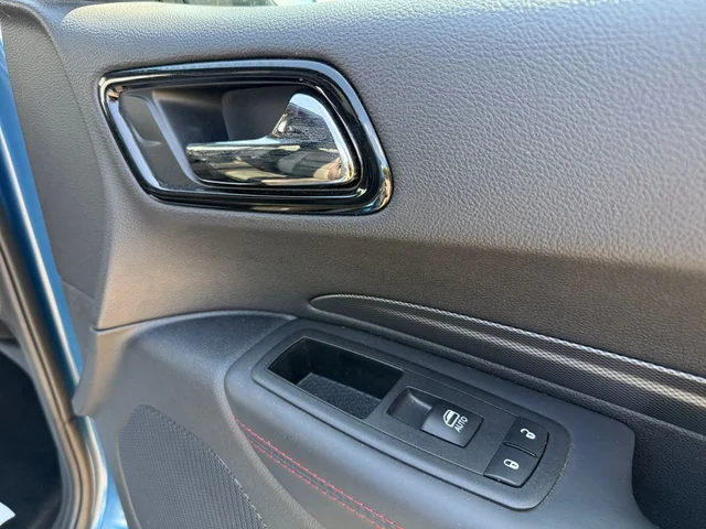 SEMINUEVOS DODGE Durango a Estados en autogozo